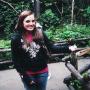 Sarah Darling Photo 15
