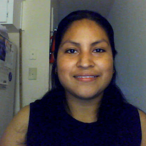 Julia Aguirre Photo 36