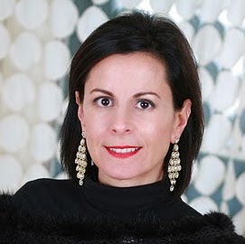 Linda Hayes Photo 33