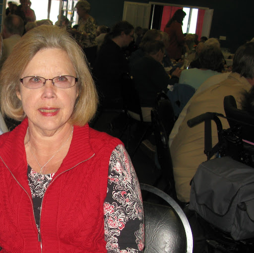 Donna Compton Photo 18