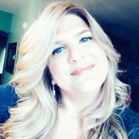 Jennifer Humphries Photo 34