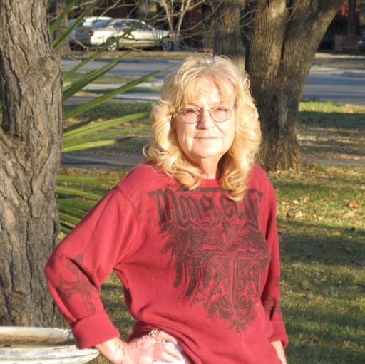 Debbie Mcintosh Photo 21