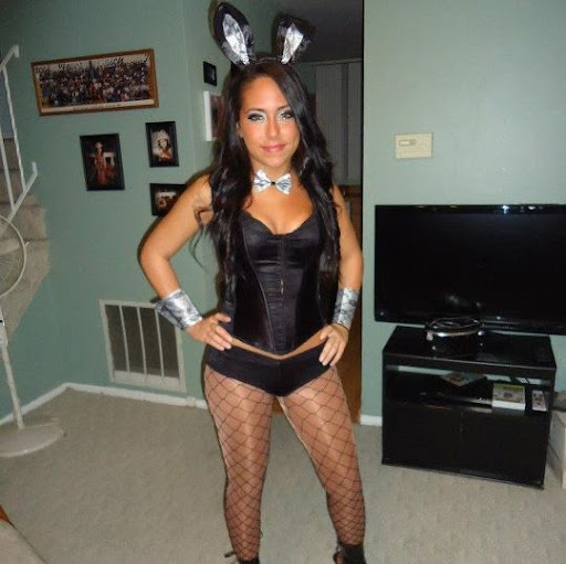 Samantha Corbin Photo 31