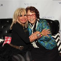 Deborah Hartmann Photo 13