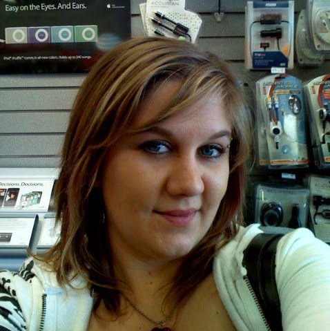 Heather Ingram Photo 14