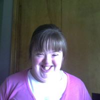 Katie Mclane Photo 9