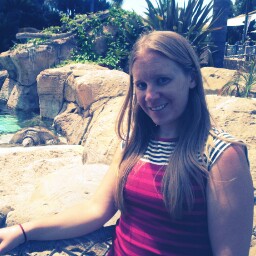 Jennifer Ramsay Photo 26