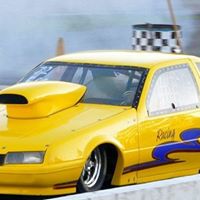 Eddie Hamilton Photo 24