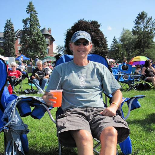 Kim Reed Photo 34