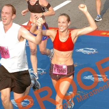 Danielle Simms Photo 25