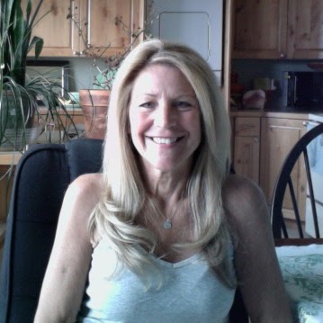 Laurie Vaughn Photo 29