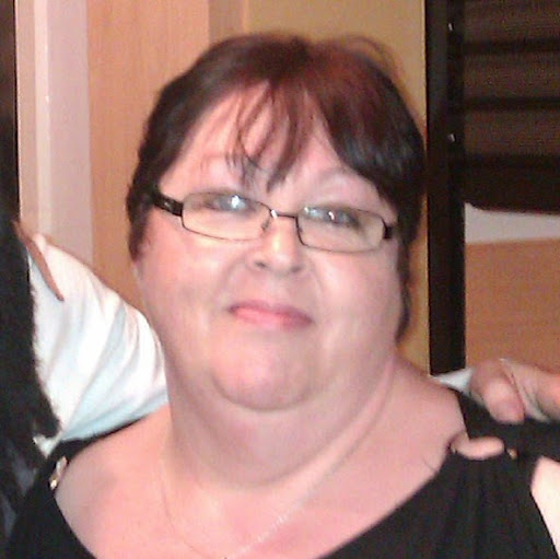 Tracey Russell Photo 5
