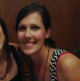 Laurel Lowe Photo 13