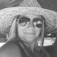 Stephanie Griffith Photo 22