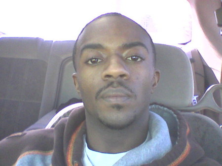 Cameron Brown Photo 17