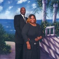Dannette Brown Photo 17
