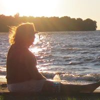 Karen Michels Photo 14