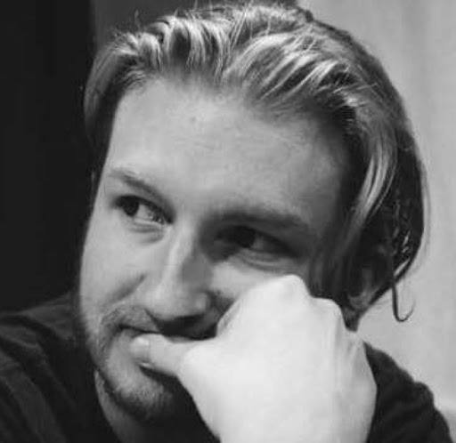 Mark Webb Photo 32