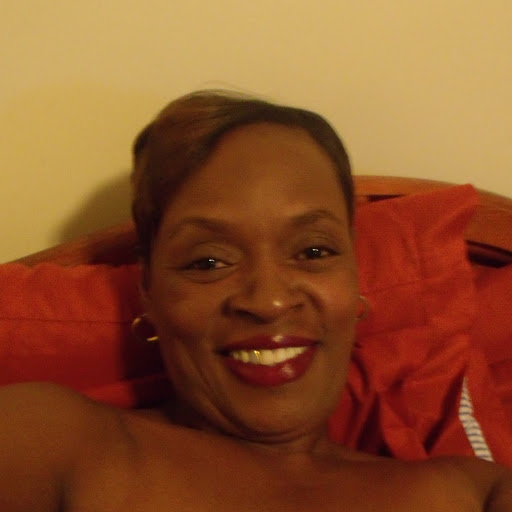 Sandra Mckinney Photo 33