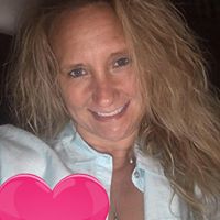 Michelle Wiles Photo 30