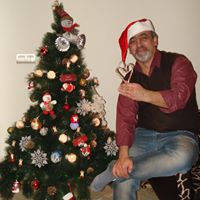 Omid Omidvar Photo 10