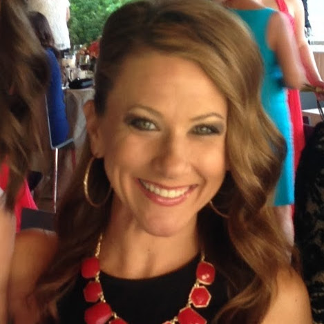Jennifer Holloway Photo 45