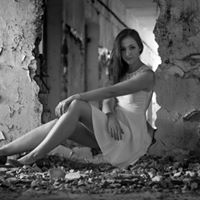 Lisa Beyer Photo 11