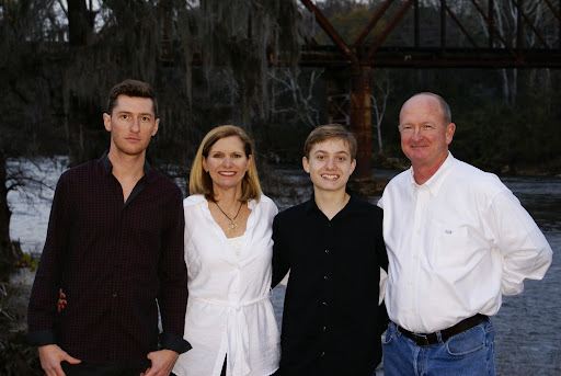 Karen Richter Photo 9