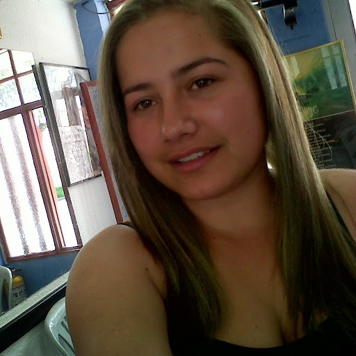Lina Caro Photo 22