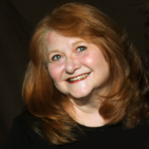 Barbara Moore Photo 22