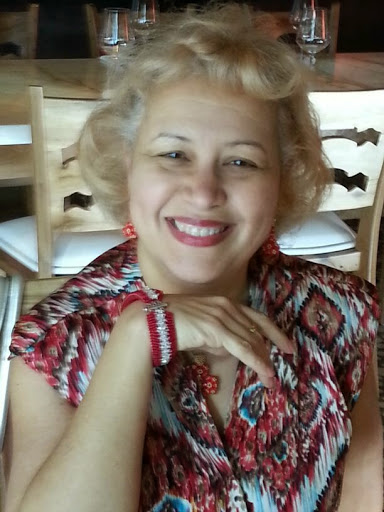 Jeanette Martinez Photo 38