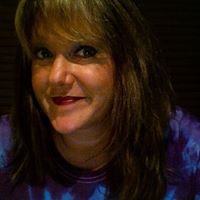 Kim Kenyon Photo 14