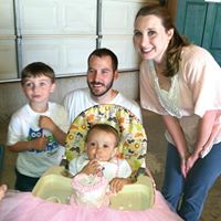 Alicia Burks Photo 23