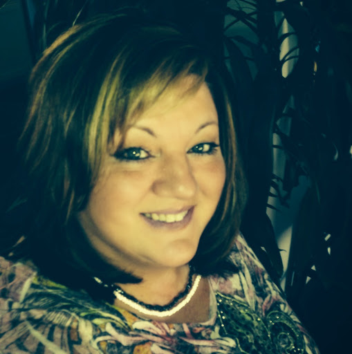Bernadette Taylor Photo 35