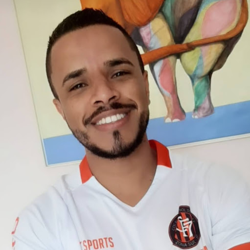 Alex Cruz Photo 5