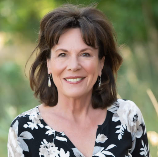 Anita Larson Photo 27