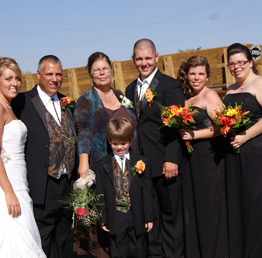 Kelly Watson Photo 12