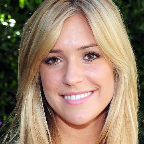 Andrea Brook Photo 7