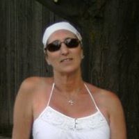 Pamela Perry Photo 19