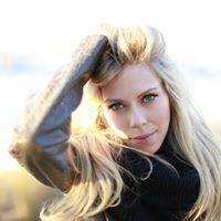 Julia Ransom Photo 5