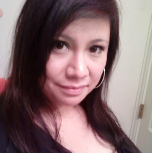 Vicki Castillo Photo 10