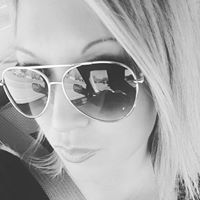 Danielle Lee Photo 20