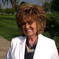 Deborah Vaughan Photo 22