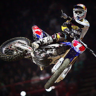 Shannon Watkins Photo 17