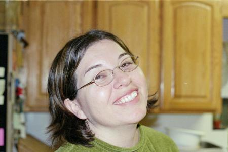 Holly Weeks Photo 25