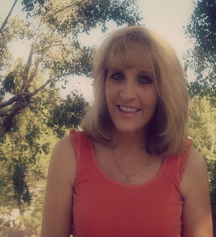 Kim Kaplan Photo 27