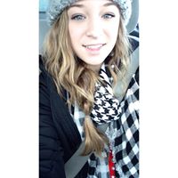 Sarah Clevenger Photo 44
