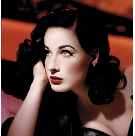 Victoria Garner Photo 9