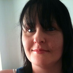 Natasha Richards Photo 32