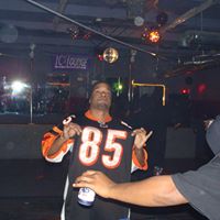 Ray Hodges Photo 15